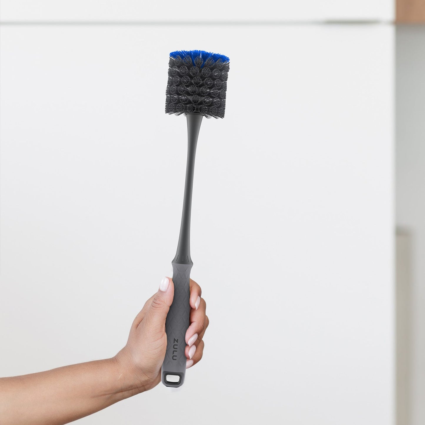 bottle-and-straw-cleaning-brush-set-y9 Zulu_Bottle_Brush_Holding.jpg